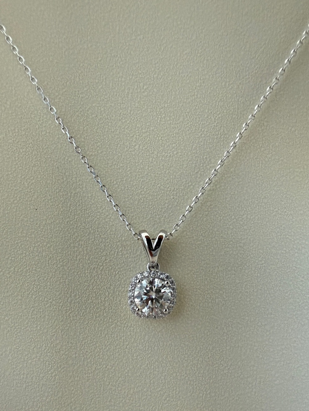 S925 Moissanite Square Halo Diamond Pendant Necklace